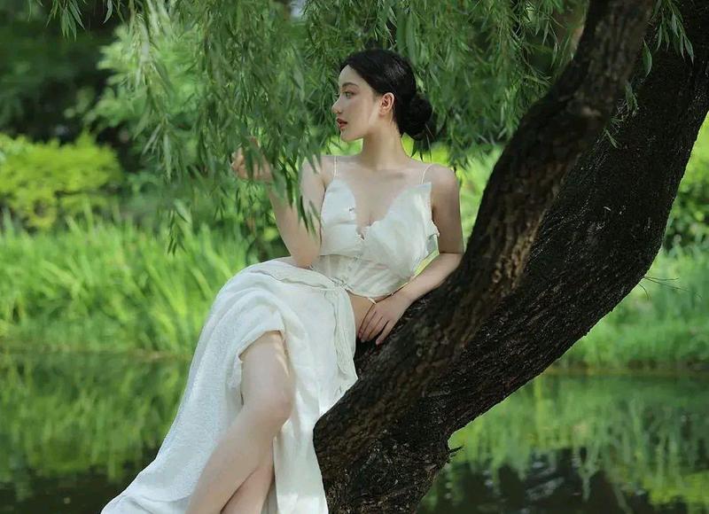  把感情藏在心里的短句整理80条