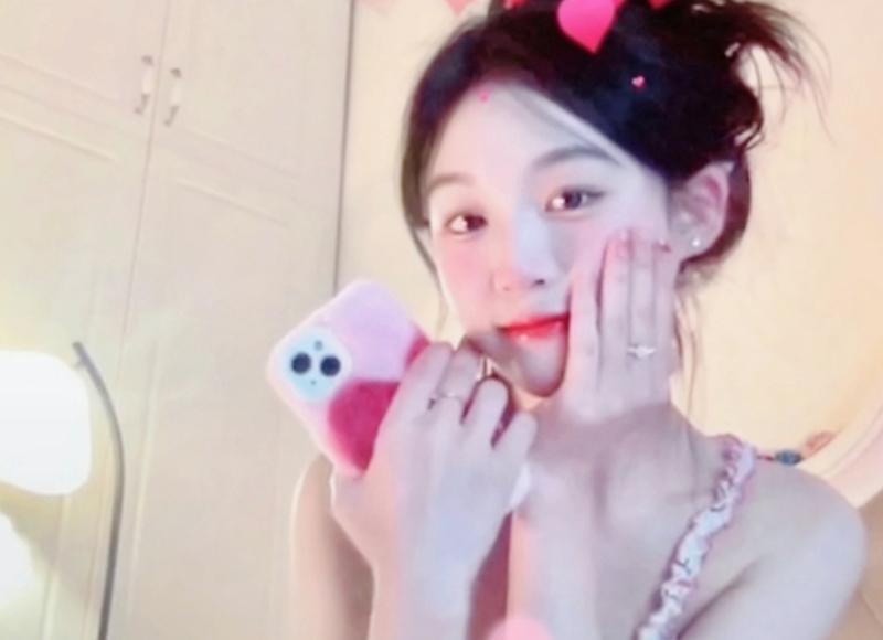  朋友圈文案短句眼瞎选录80条