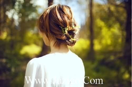 发朋友圈下雪高端句子下雪幽默句子(精选28句)