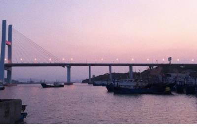 和同事吵架朋友圈说说