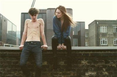 ​个性签名讽刺虚伪朋友 致那些虚伪朋友的说说(39句)