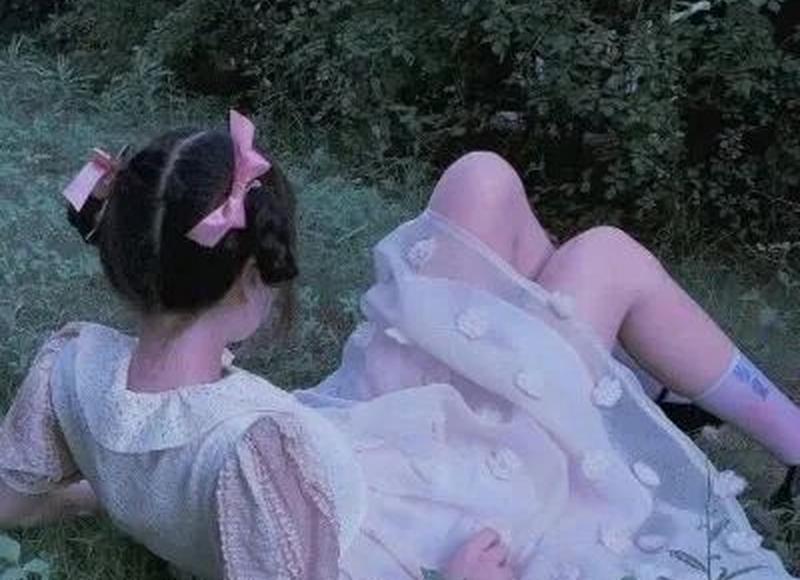 贾静雯胡歌，贾静雯对话胡歌时有四句台词要划重点