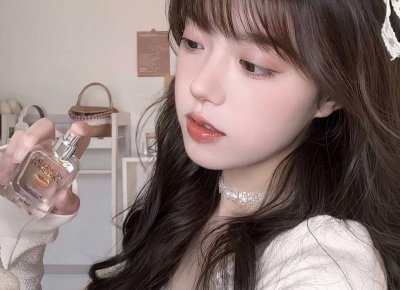 ​用柳枝写拟人句简单 柳枝摆动改为拟人句