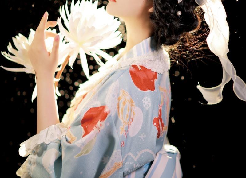 歌颂青春的文案(歌颂青春的文案100字左右)