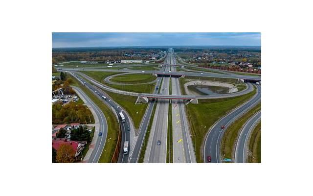 外表开心内心伤感文案(精选17句) 外表开心内心伤感文案(精选17句)