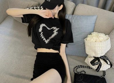 ​年夜饭朋友圈文案大全，让你的TA感受浓浓的情意