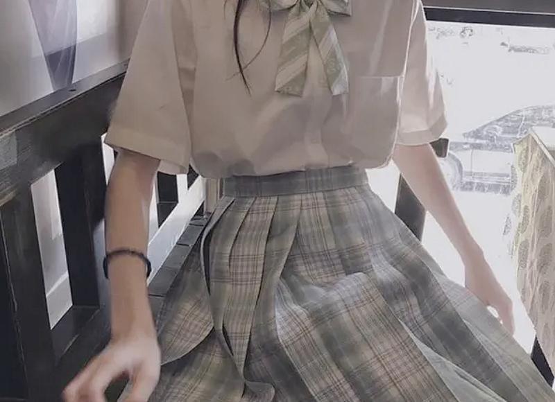  描写冬天的优美短句句汇编70句