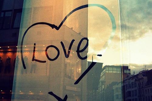 很美很温暖的晚安文案短句(收集44句)