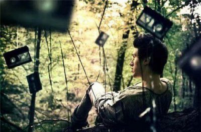 ​伤感性空间说说83句