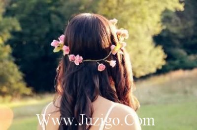 ​发女朋友照片低调文字发女友照片幽默配文字(精选25句)