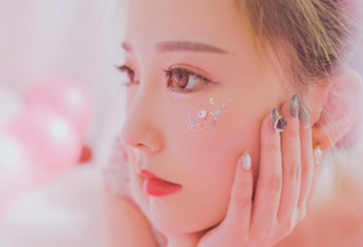 ​关于适合发朋友圈正能量短句 人生感言适合发朋友圈