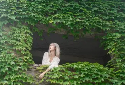 ​关于晚安问候语正能量 晚上对朋友的简短问候语