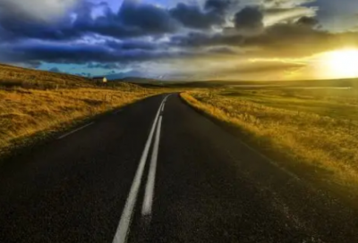 ​写给高三学生的励志话语 2026年鼓励高三学生拼搏的话